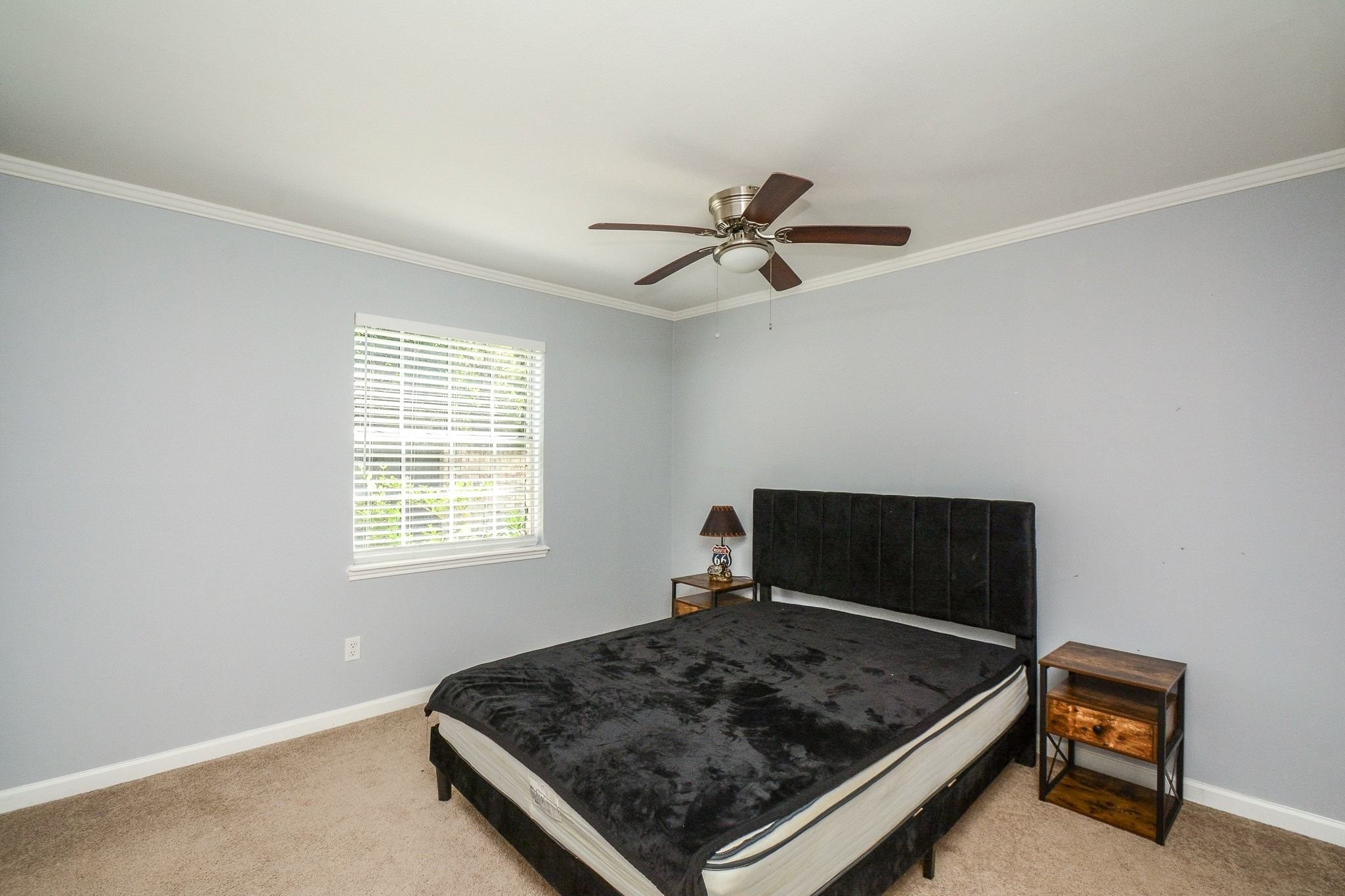 7900 Westheimer Road, Unit 141 Houston, TX 77063 - Photo 25 of 35 Primary Bedroom