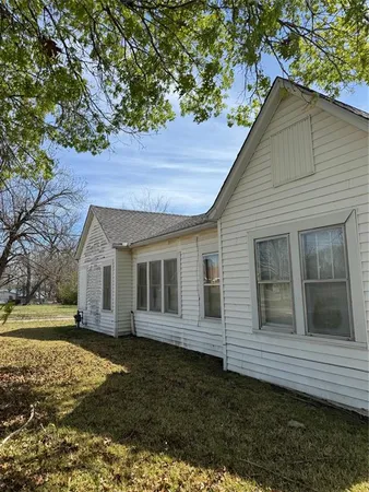 $50,000 | 206 North Short Street, Clarksville, TX 75426