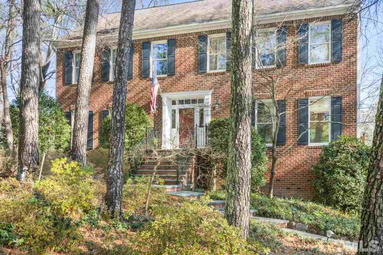 15 Cobbleridge Court Durham, NC 27713 - Photo 2 of 30