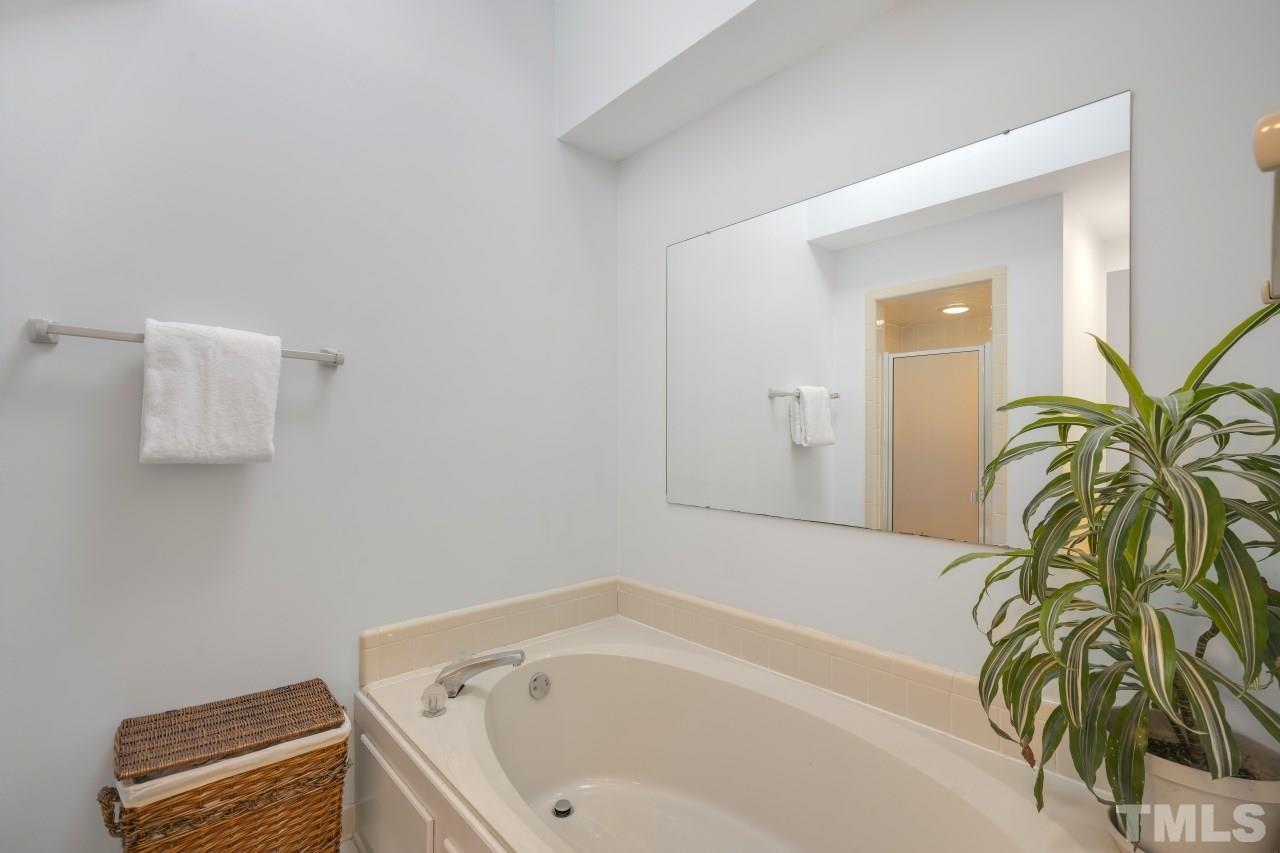 15 Cobbleridge Court Durham, NC 27713 - Photo 17 of 30