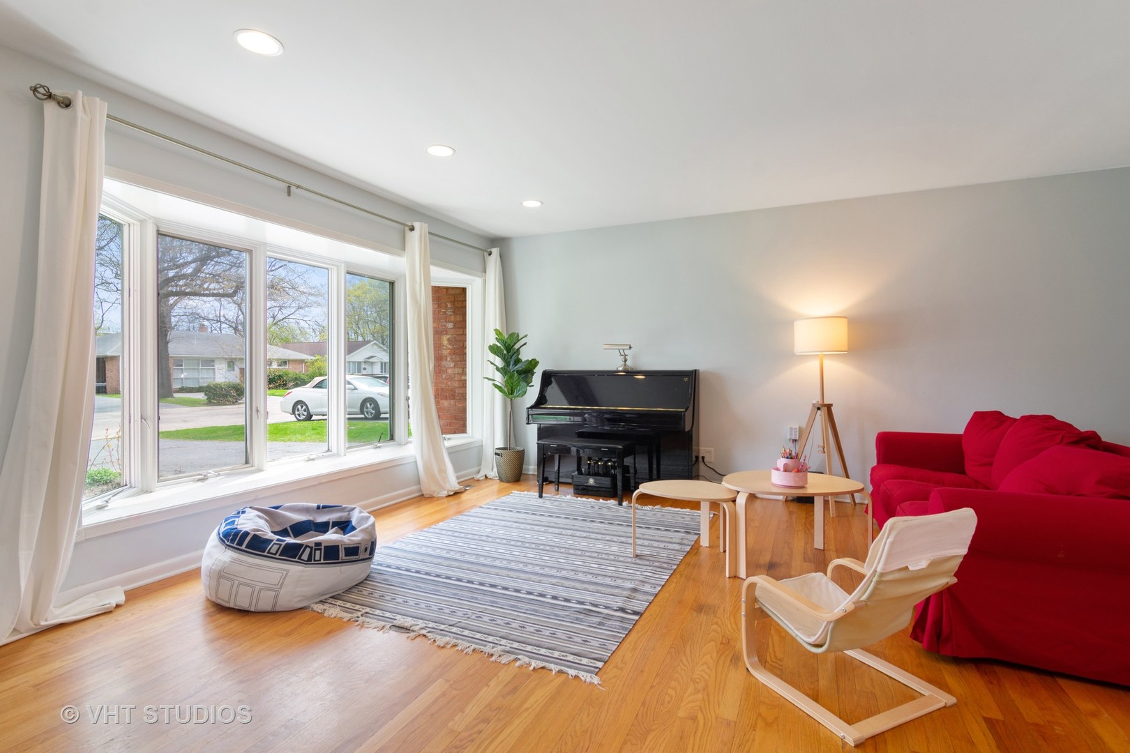 1024 Dell Road Northbrook, IL 60062 - Photo 3 of 16