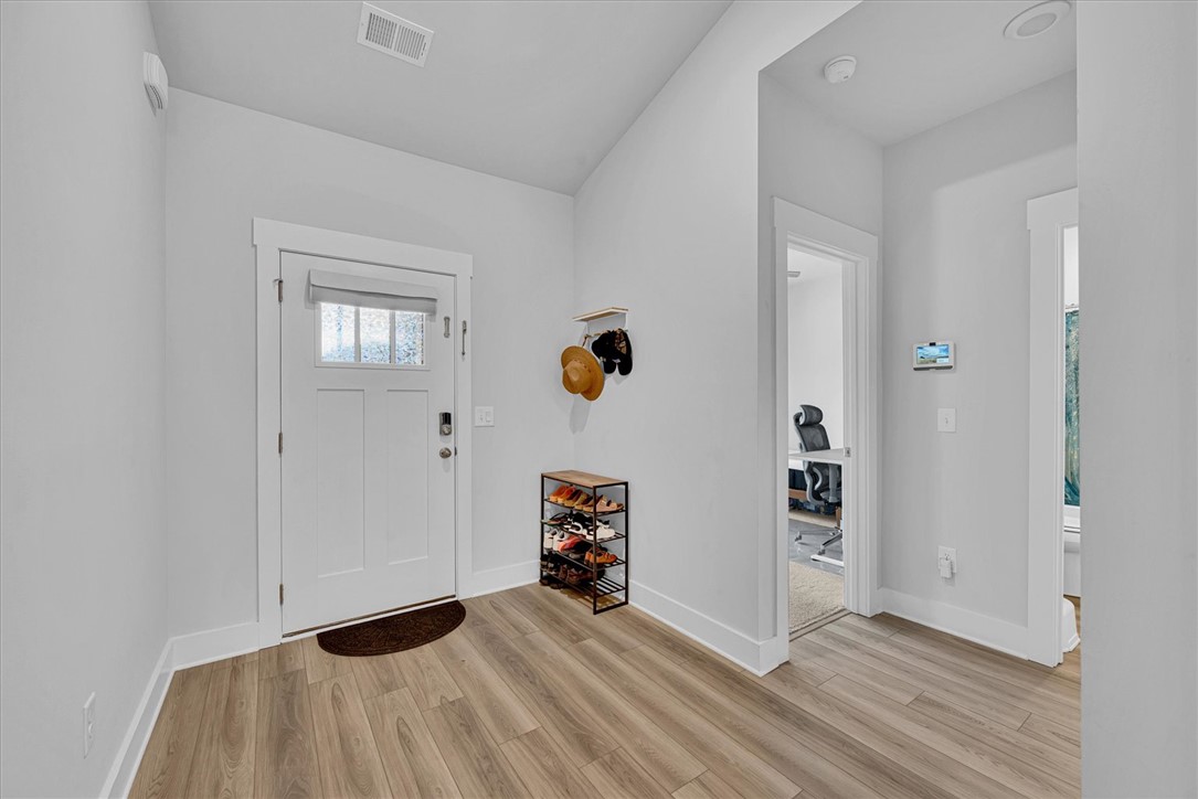 529 Overbrook Drive Seneca, SC 29678 - Photo 4 of 33 This inviting entryway features durable flooring, leading to additional living spaces.