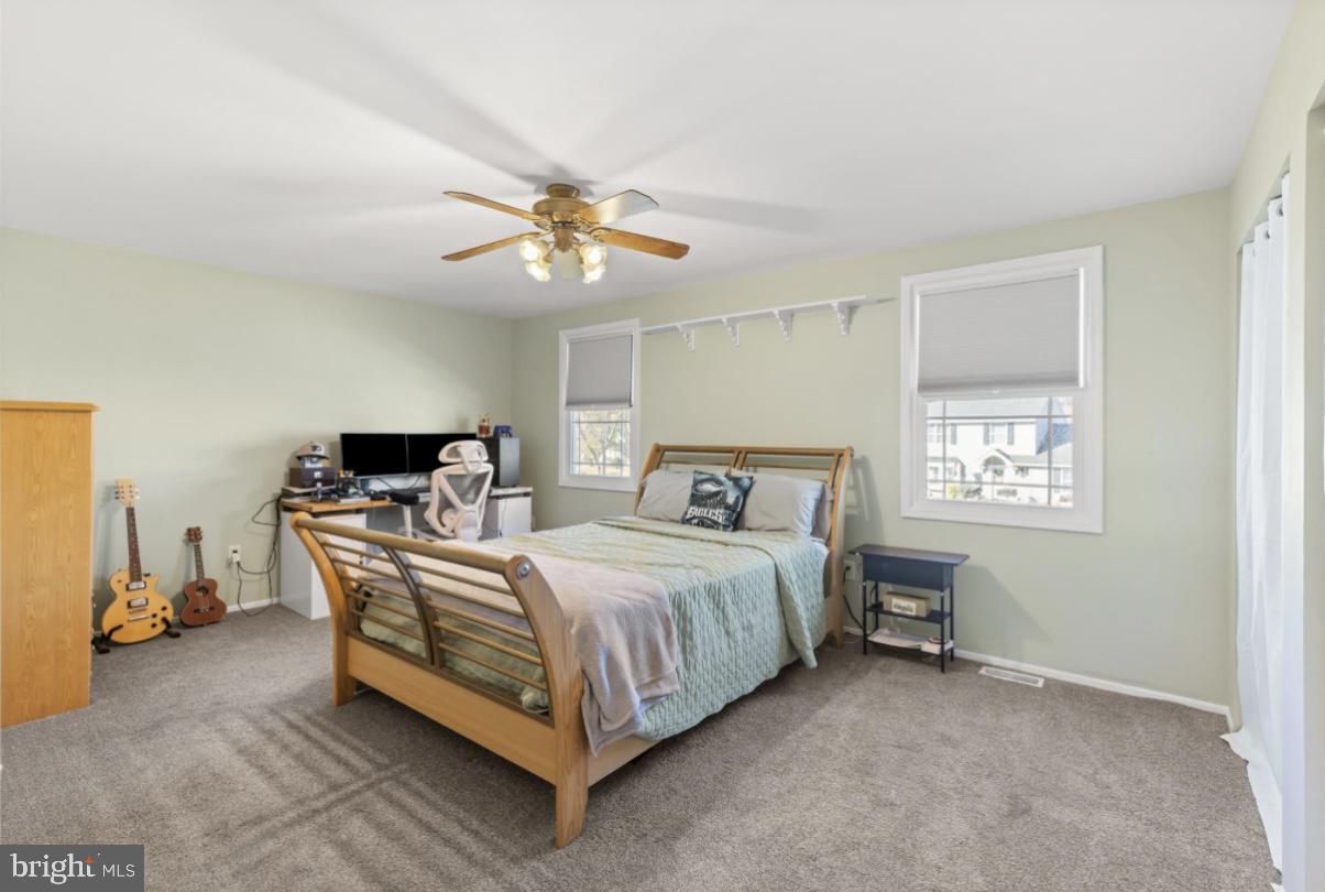 57 Manchester Road Sewell, NJ 08080 - Photo 16 of 22 Gallery Image 16