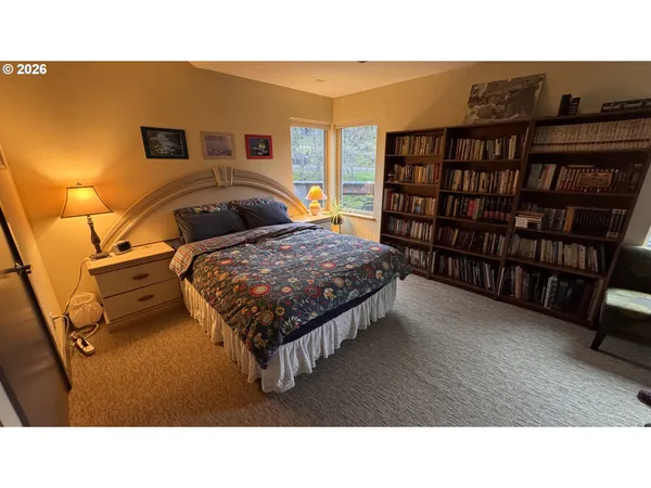 $595,000 | 14 Mosier Creek Place, Mosier, OR 97040