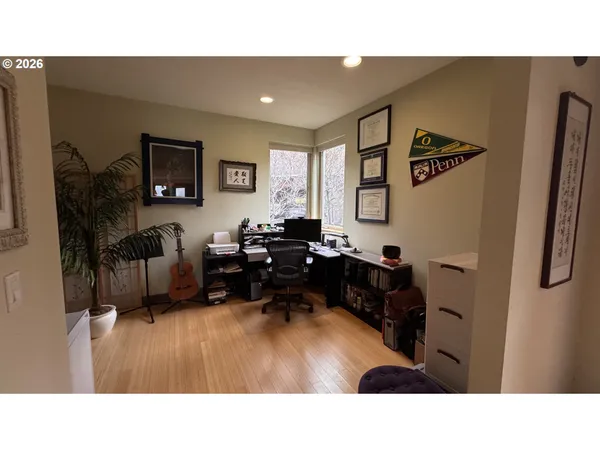 $595,000 | 14 Mosier Creek Place, Mosier, OR 97040