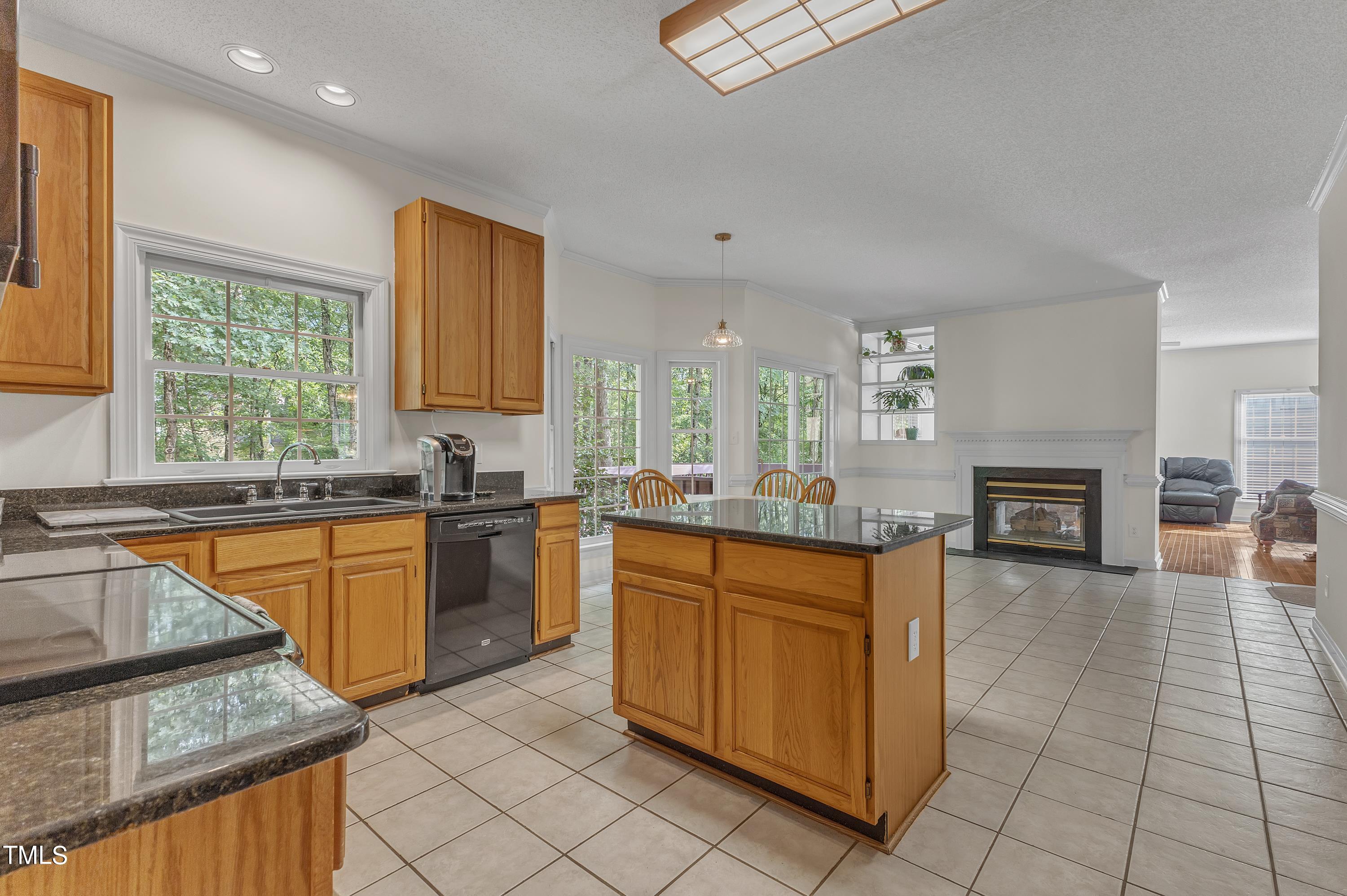107 Spring Lake Court Durham, NC 27713 - Photo 17 of 31 107 Spring Lake Kitchen7