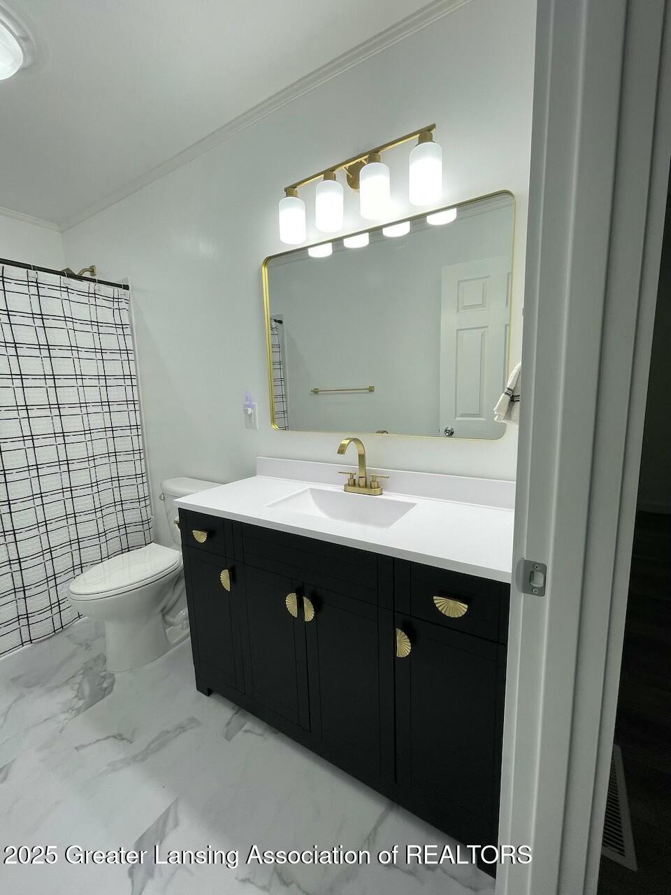 13561 27 Mile Road Albion, MI 49224 - Photo 41 of 97 Main Bath
