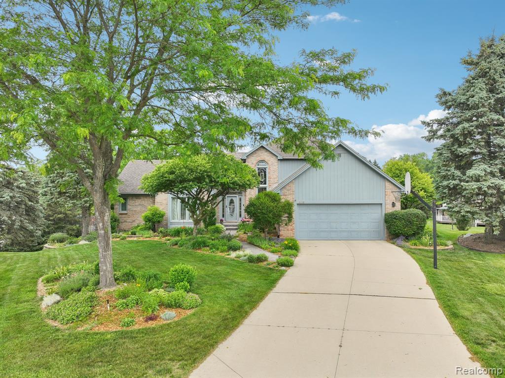 2138 Kennedy Drive Rochester Hills, MI 48309 - Photo 1 of 63