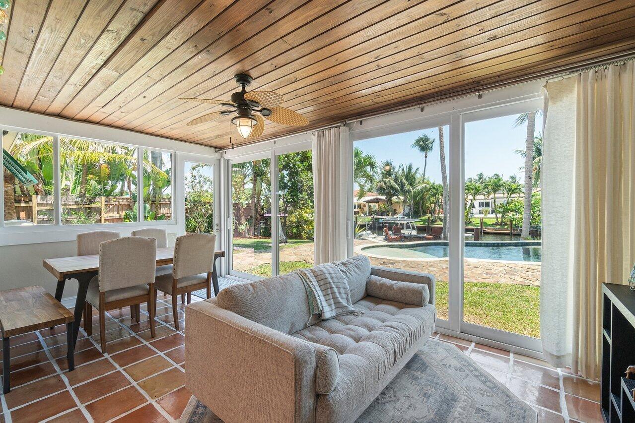 1342 Southwest 5th Avenue Boca Raton, FL 33432 - Photo 14 of 36 013-1342Southwest5thAvenue-BocaRaton-FL-