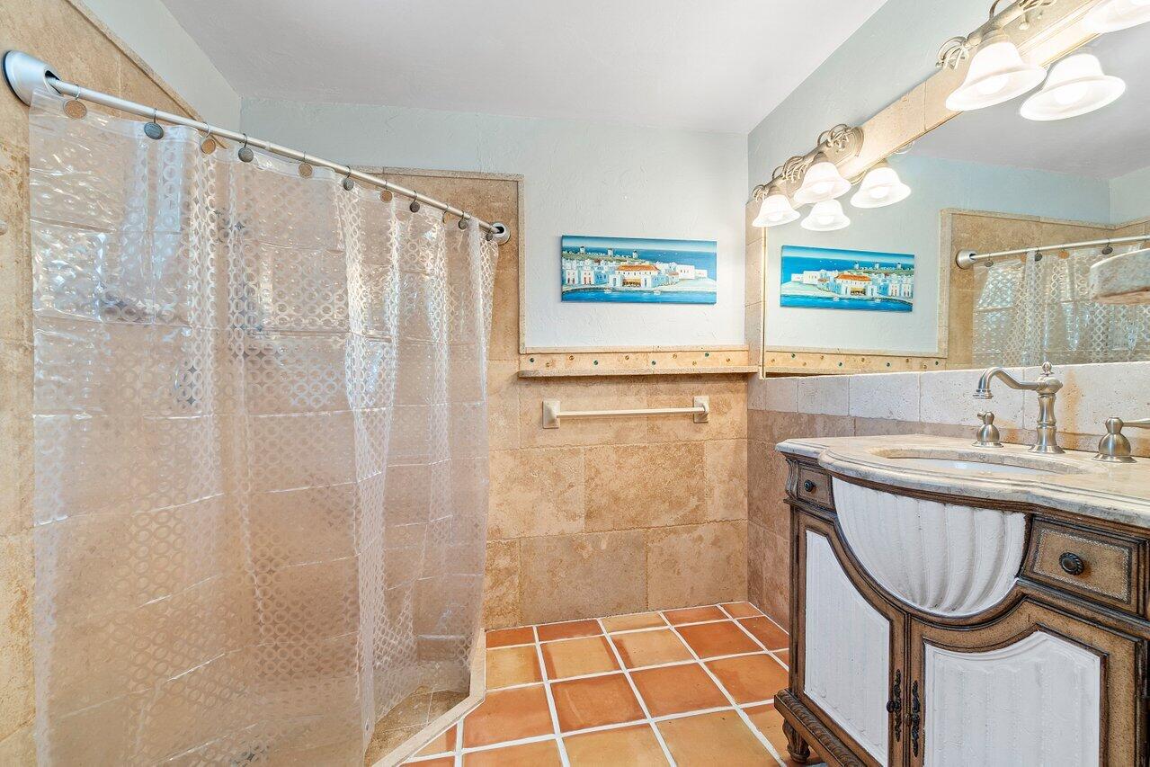 1342 Southwest 5th Avenue Boca Raton, FL 33432 - Photo 22 of 36 021-1342Southwest5thAvenue-BocaRaton-FL-