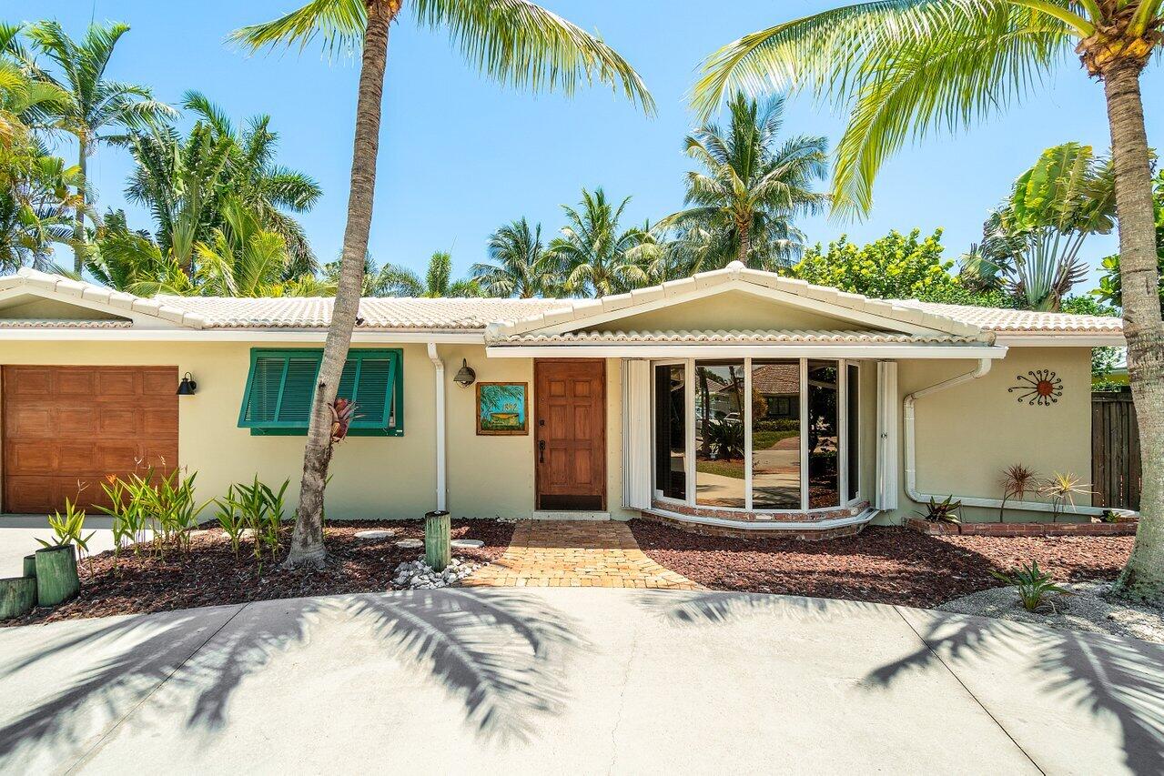1342 Southwest 5th Avenue Boca Raton, FL 33432 - Photo 3 of 36 001-1342Southwest5thAvenue-BocaRaton-FL-