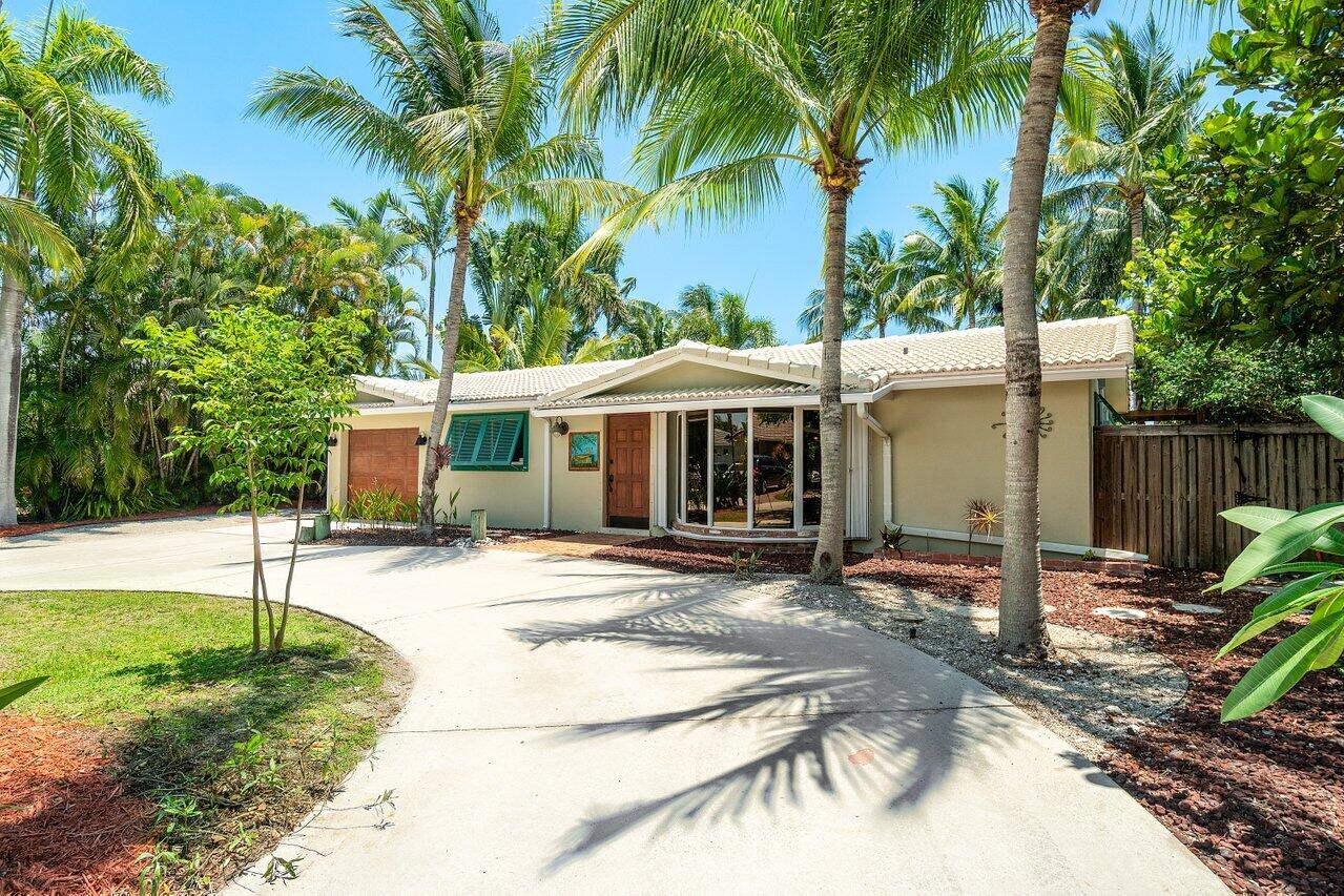 1342 Southwest 5th Avenue Boca Raton, FL 33432 - Photo 5 of 36 003-1342Southwest5thAvenue-BocaRaton-FL-