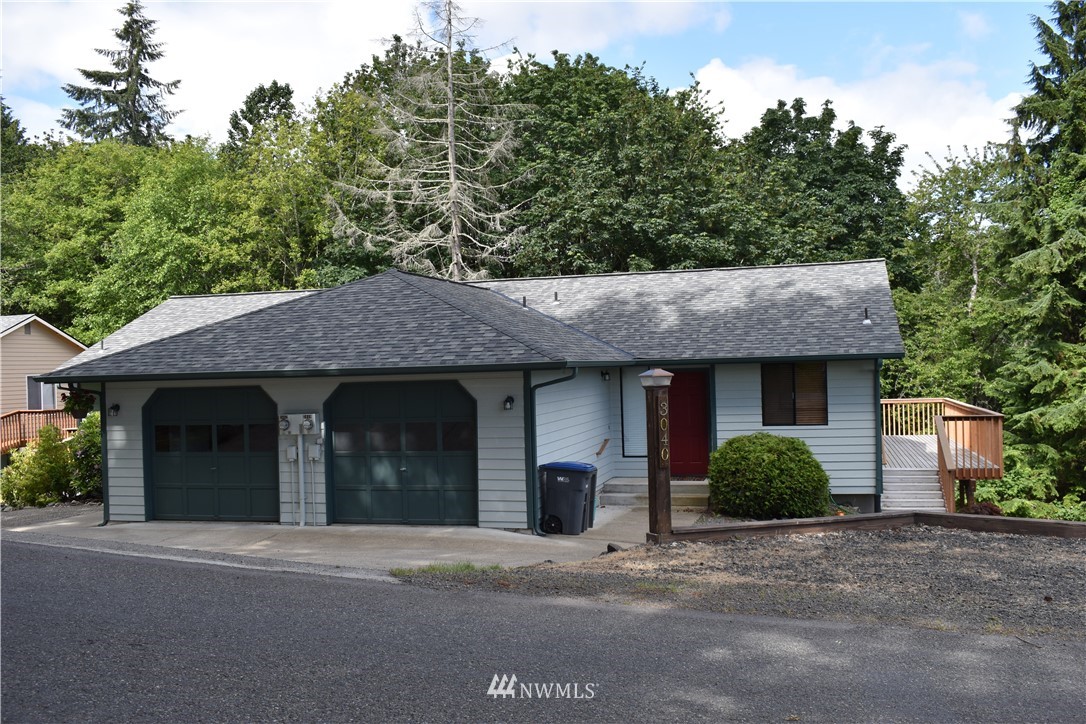 3040 Anderson Road Southeast Port Orchard, WA 98366 - Photo 4 of 24 Gallery Image 4