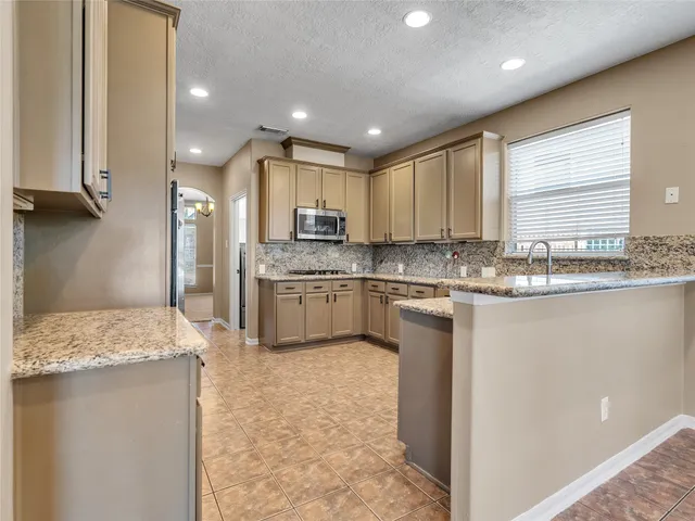 $3,800 | 24543 Pelican Hill Drive, Katy, TX 77494