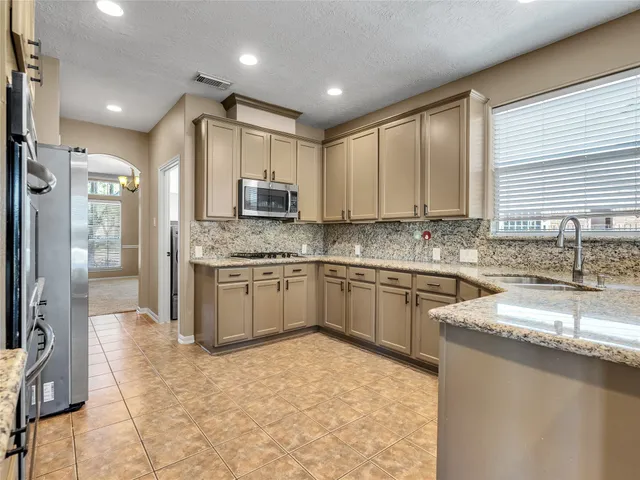 $3,800 | 24543 Pelican Hill Drive, Katy, TX 77494