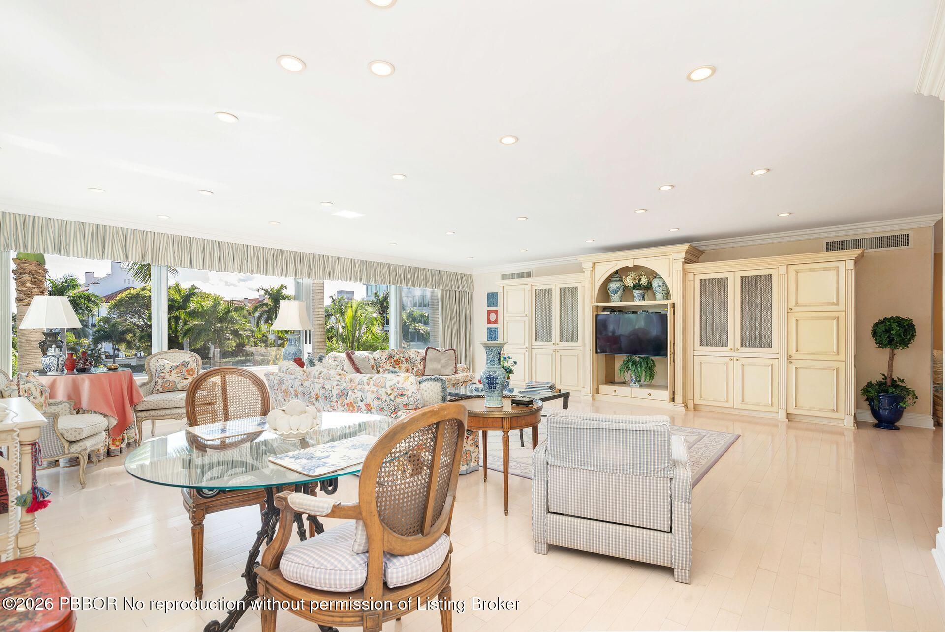 44 Cocoanut Row, Unit 227B Palm Beach, FL 33480 - Photo 6 of 27 6