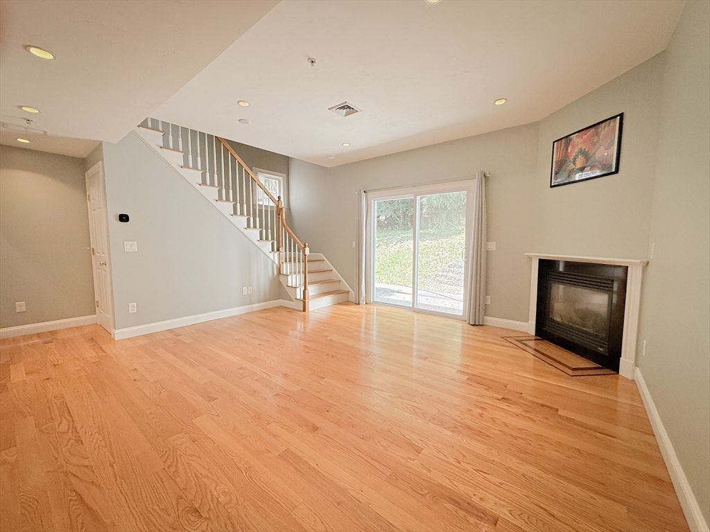 11 Brookside Road, Unit 6 Braintree, MA 02184 - Photo 3 of 26