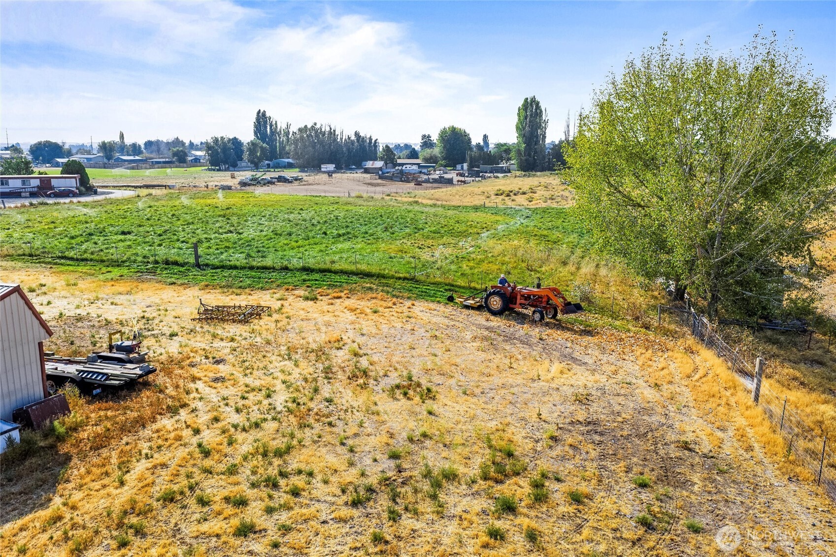 9749 Harris Road Northeast Moses Lake, WA 98837 - Photo 16 of 25 a view of a backyard
