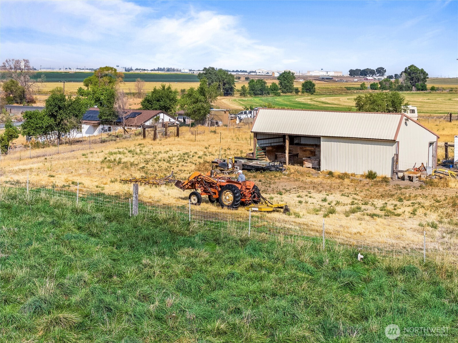 9749 Harris Road Northeast Moses Lake, WA 98837 - Photo 19 of 25 a view of a outdoor space