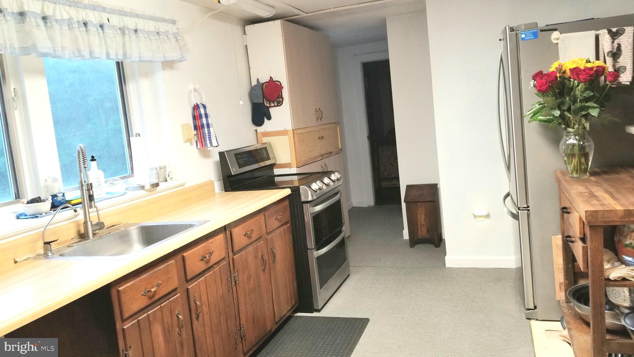 10199 Dead End Road Delaplane, VA 20144 - Photo 2 of 55 Space for dishwasher