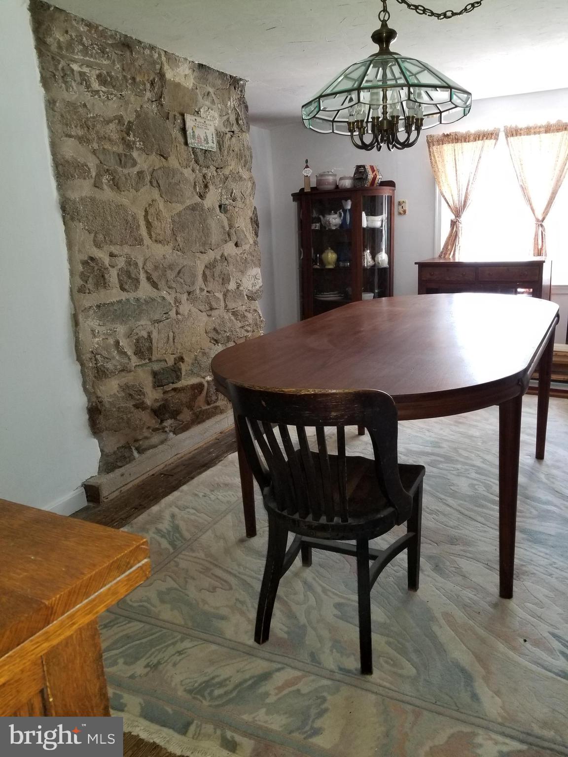 10199 Dead End Road Delaplane, VA 20144 - Photo 12 of 55 Dining room