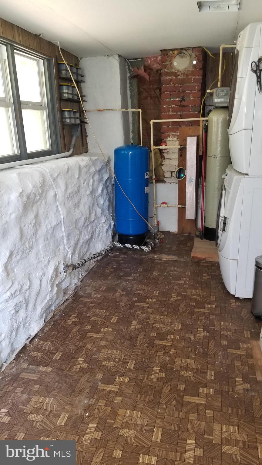 10199 Dead End Road Delaplane, VA 20144 - Photo 31 of 55 Utility/Laundry room
