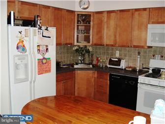 12099 Abby Road Philadelphia, PA 19154 - Photo 3 of 8 Unit #2