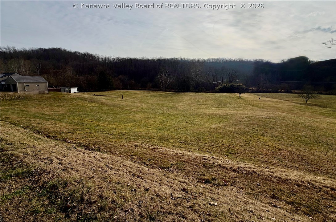 5961 Little Sandy Road Elkview, WV 25071 - Photo 4 of 21 Gallery Image 4