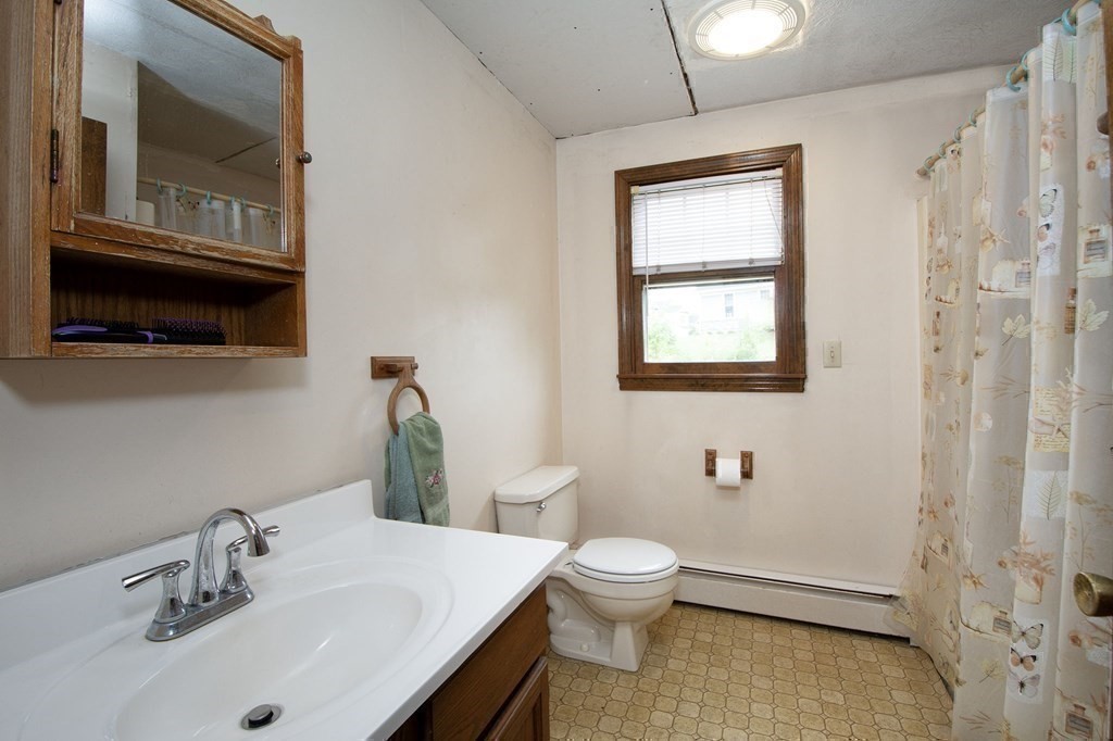 43 Marion Road Scituate, MA 02066 - Photo 9 of 22