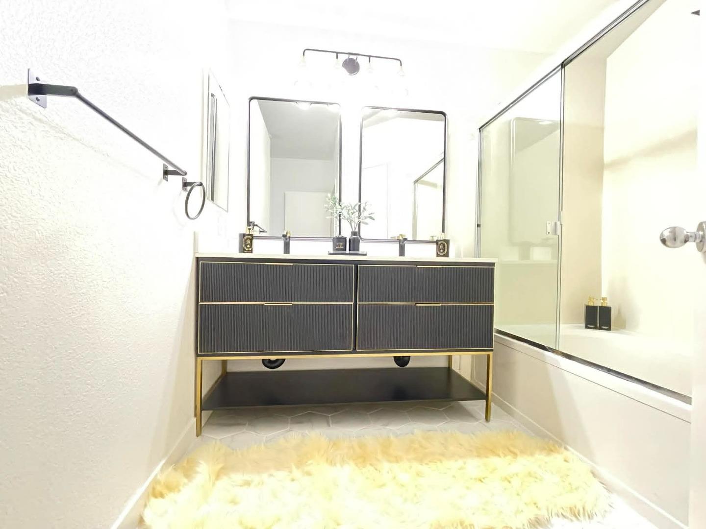 20 Torregata Loop San Jose, CA 95134 - Photo 33 of 39