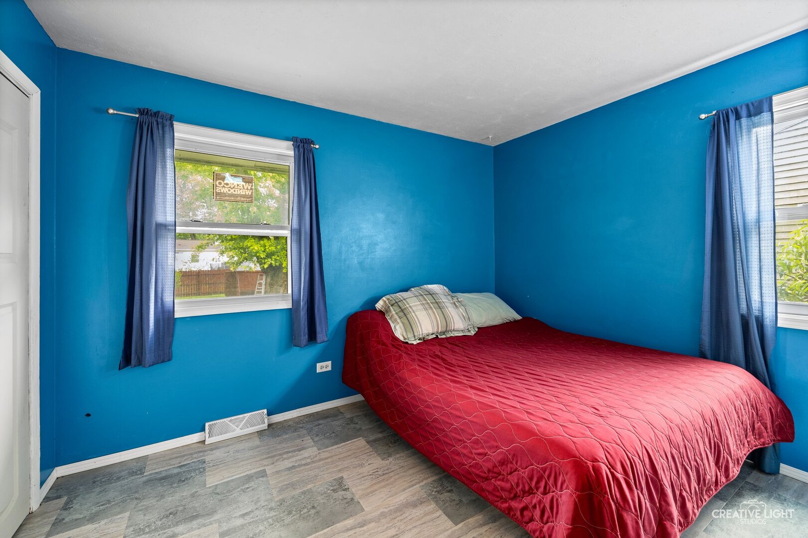 711 Town Road West Chicago, IL 60185 - Photo 8 of 17 Gallery Image 8