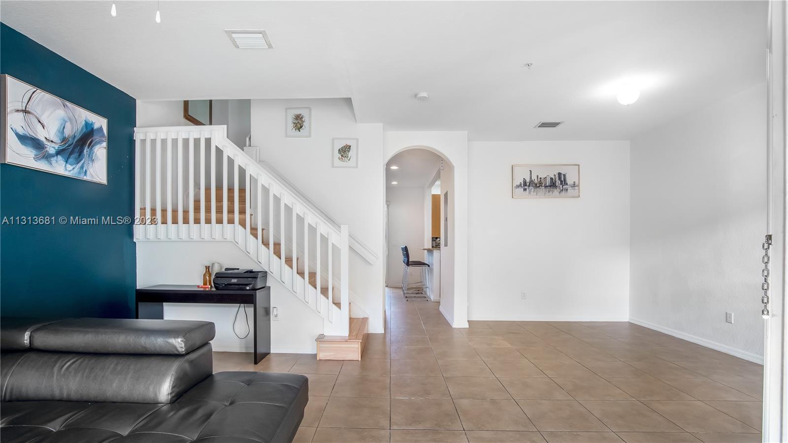 2851 Prospect Road, Unit 505 Tamarac, FL 33309 - Photo 8 of 27 Gallery Image 8