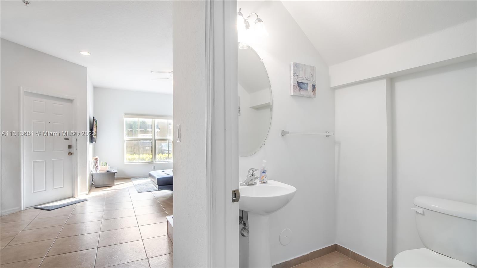 2851 Prospect Road, Unit 505 Tamarac, FL 33309 - Photo 10 of 27 Gallery Image 10