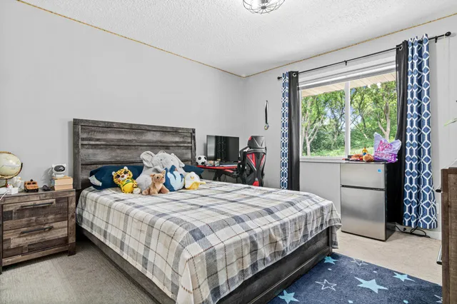 $444,900 | 2200 Horizon Road, Burnsville, MN 55337