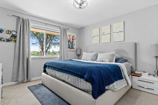 $444,900 | 2200 Horizon Road, Burnsville, MN 55337