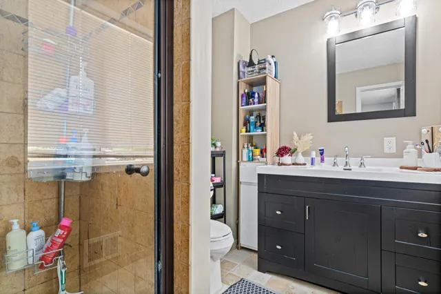 $444,900 | 2200 Horizon Road, Burnsville, MN 55337