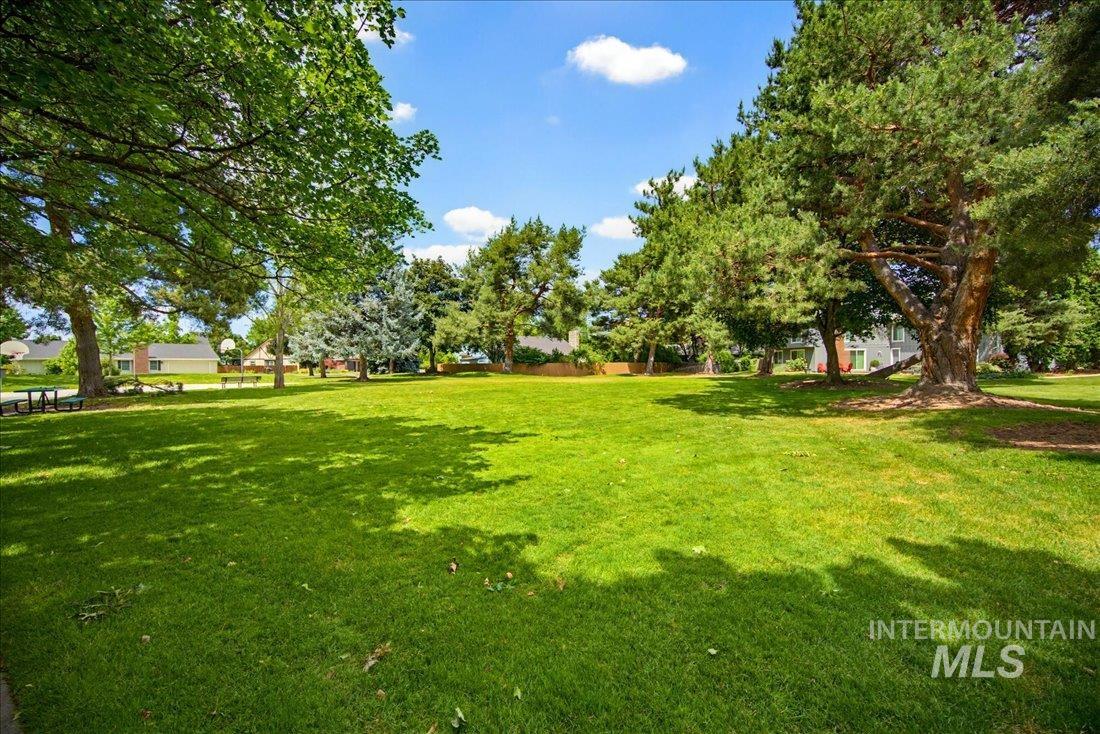 2779 South Falling Brook Way Boise, ID 83706 - Photo 47 of 49