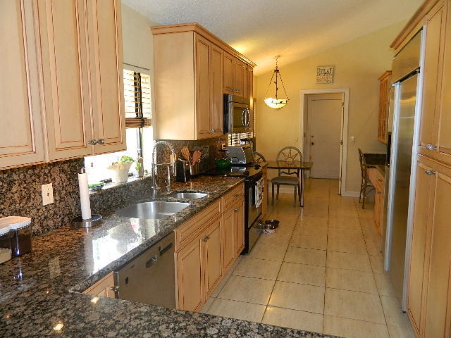 4604 Brandywine Drive Boca Raton, FL 33487 - Photo 11 of 25 RENOVATED KITCHEN