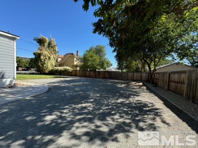 606 East 7th Street Reno, NV 89512 - Photo 9 of 35 a backyard of a house