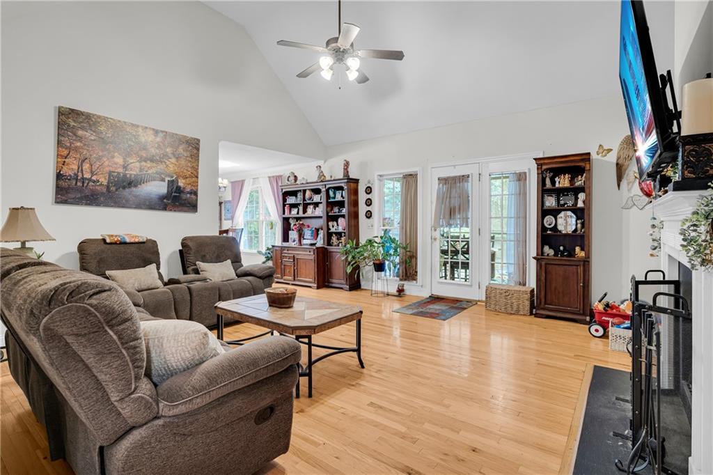905 Daisy Lane Athens, GA 30605 - Photo 7 of 35