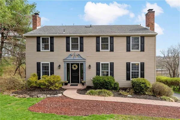 $535,000 | 1717 Hathaway Lane, Pittsburgh, PA 15241