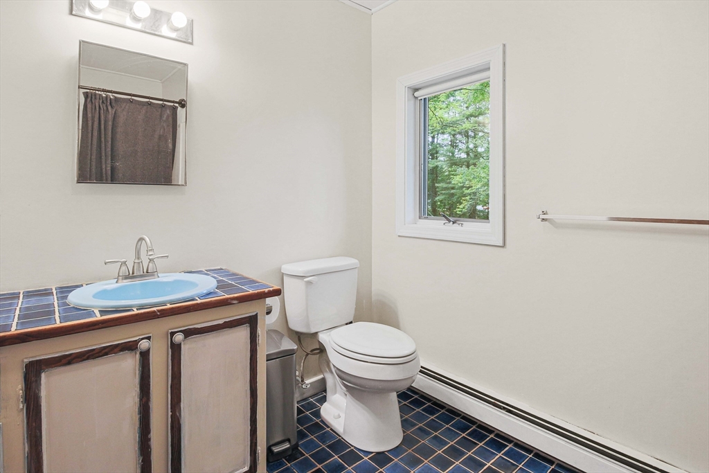 856 North Main Street Orange, MA 01364 - Photo 26 of 33