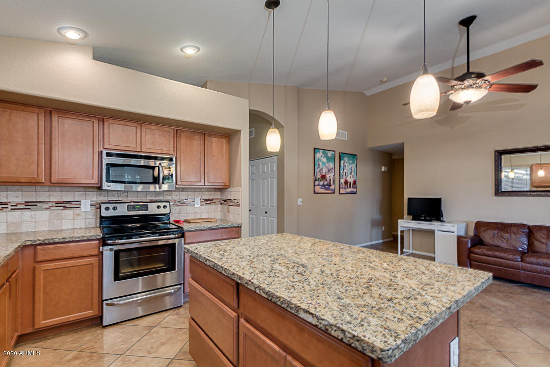 562 West Tumbleweed Road Gilbert, AZ 85233 - Photo 14 of 33 14-Tumbleweed
