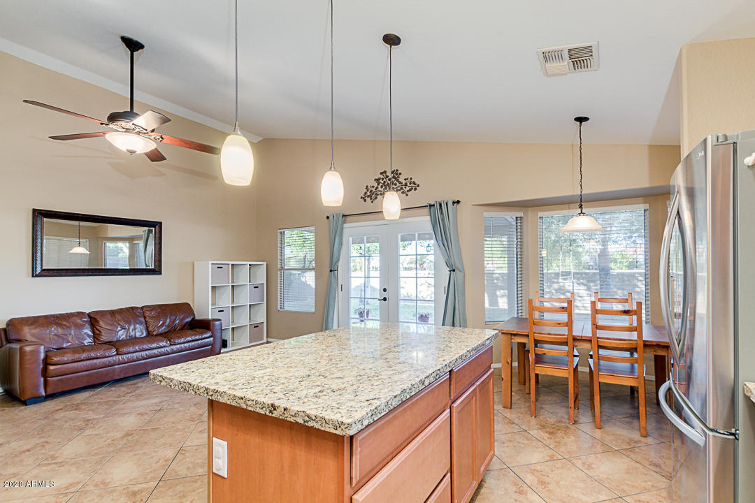 562 West Tumbleweed Road Gilbert, AZ 85233 - Photo 15 of 33 15-Tumbleweed