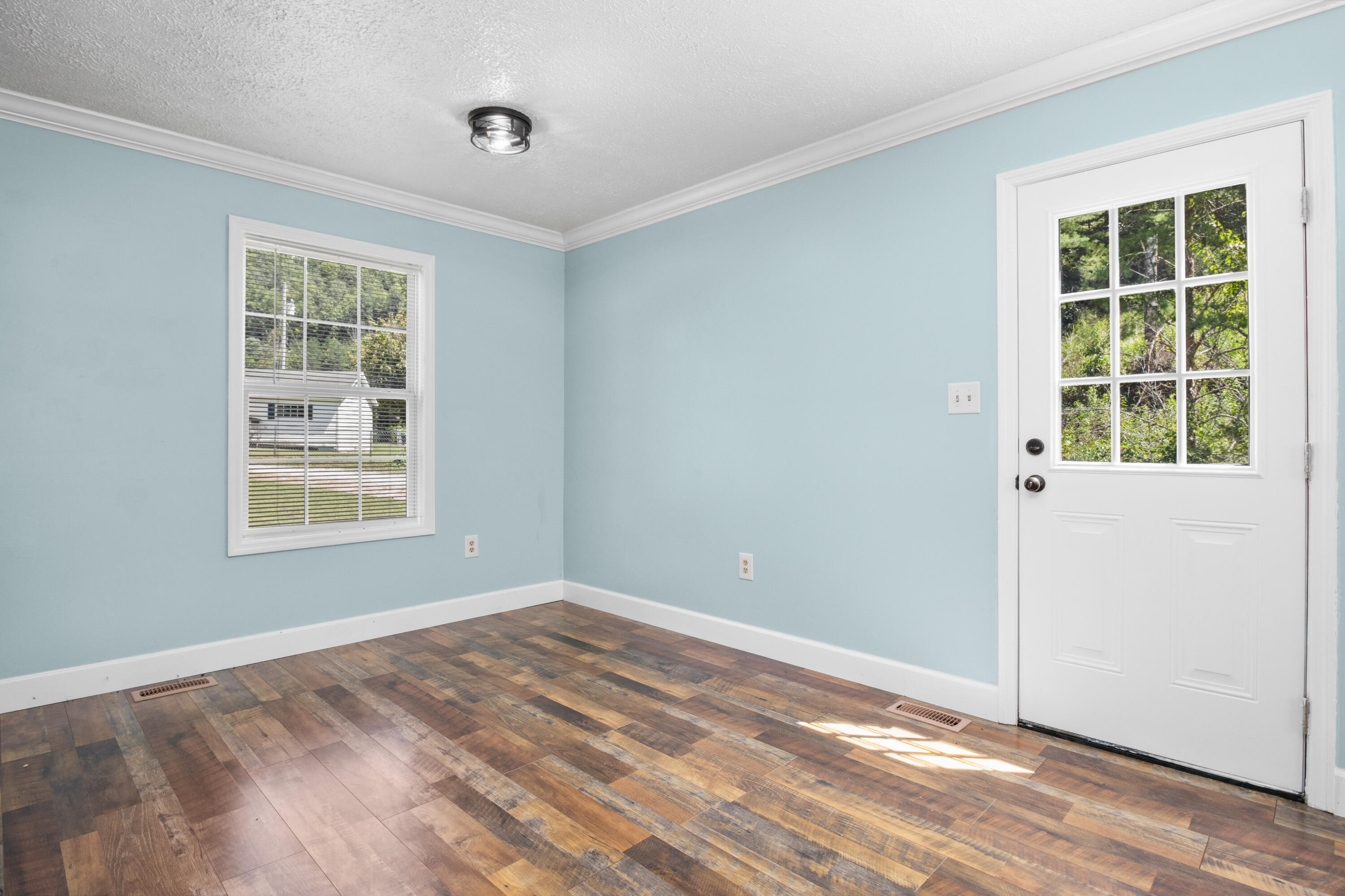 48 Crescent Road Manchester, KY 40962 - Photo 17 of 23 TAJ-LV-2555