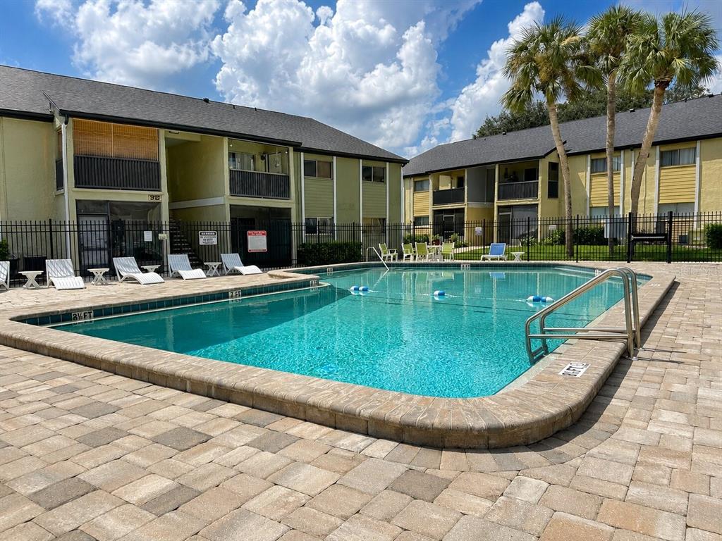 914 Lake Destiny Road, Unit F Altamonte Springs, FL 32714 - Photo 3 of 32 Gallery Image 3