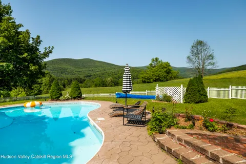$995,000 | 89 Cartwright Road, Prattsville, NY 12468