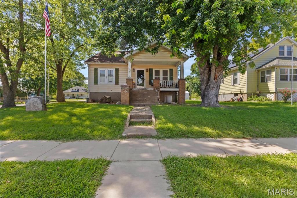 317 Henry Street Prairie du Rocher, IL 62277 - Photo 2 of 17