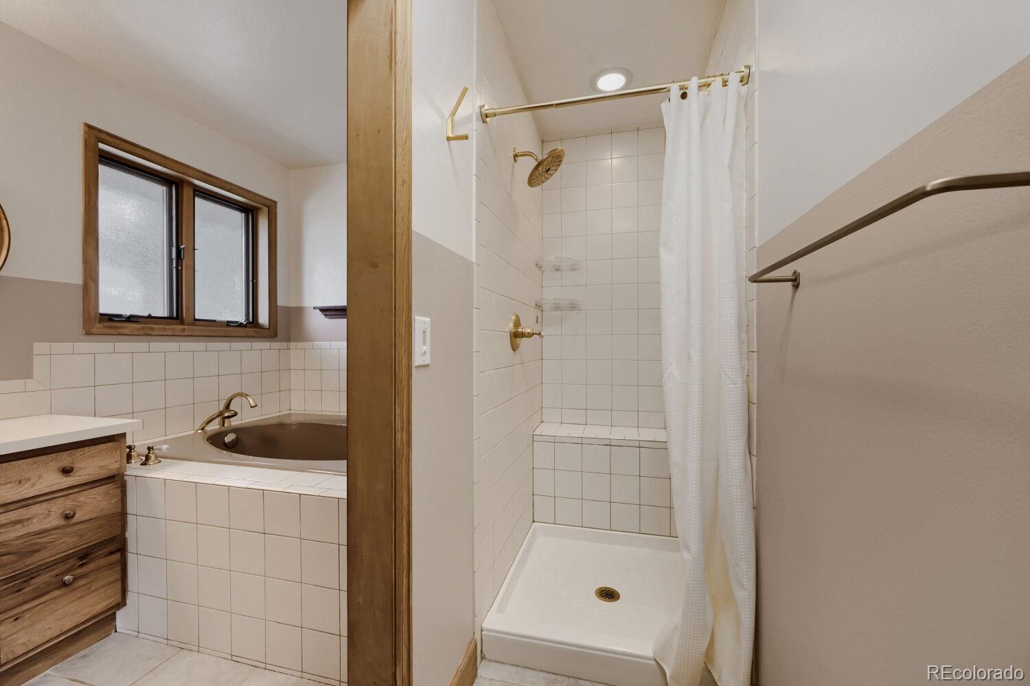 126 Signal Rock Road Golden, CO 80403 - Photo 18 of 49