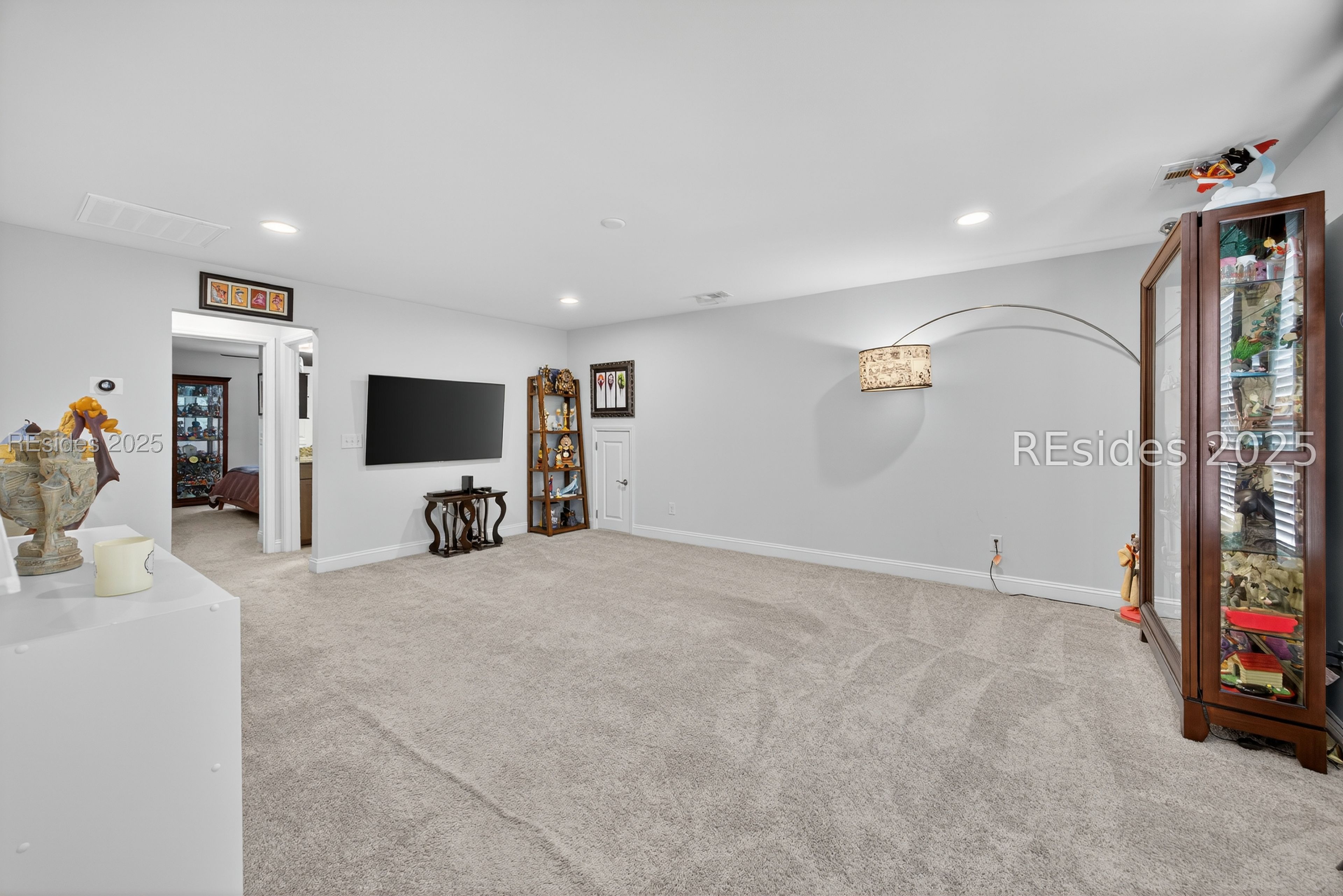 2 Bainbridge Way Bluffton, SC 29910 - Photo 40 of 77 2nd living area upstairs